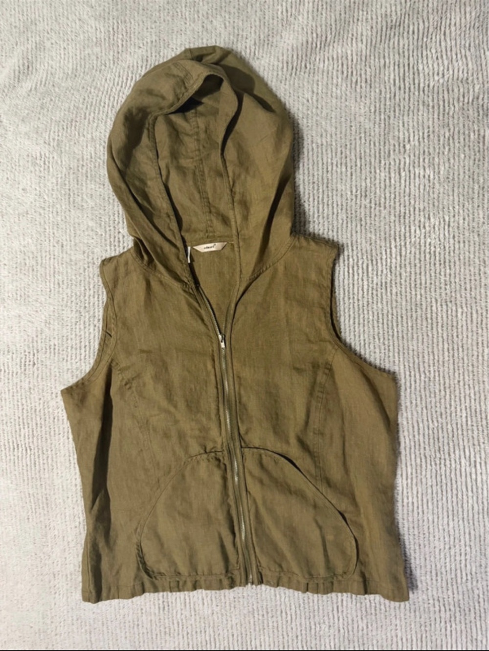 Sleeveless Hooded Zip-Front Vest in Olive